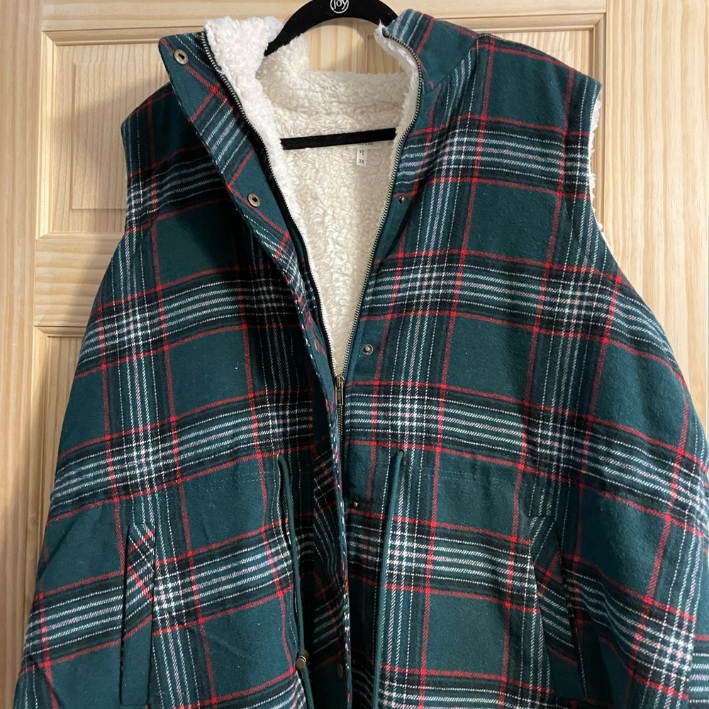 Maurice's Sherpa line vest